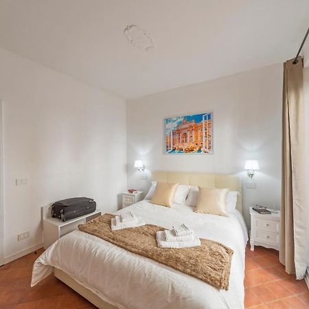 Apartament Trevi Domus Avignonesi Rzym Zewnętrze zdjęcie