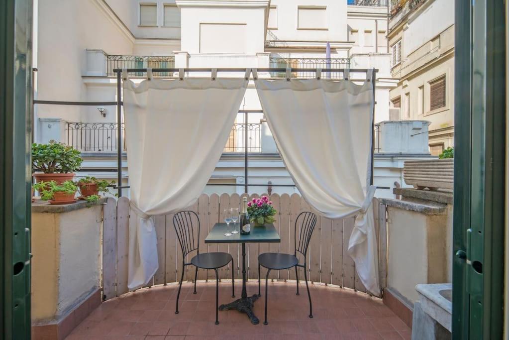 Apartament Trevi Domus Avignonesi Rzym Zewnętrze zdjęcie